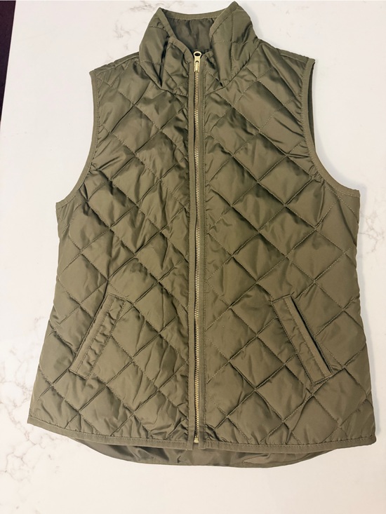 Old Navy Jackets & Blazers - Old Navy Olive Quilted Zip-Front Vest